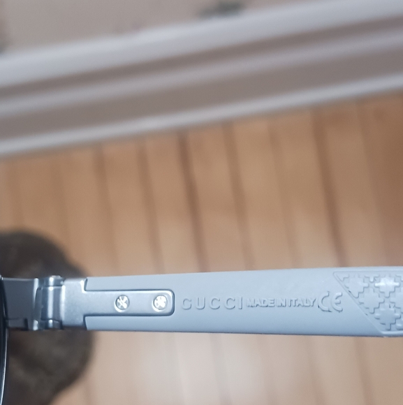 Gucci Polarized Sunglasses GG - Picture 11 of 11